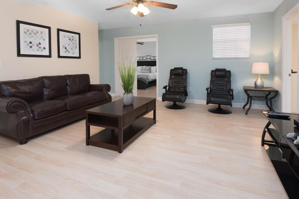 8 Bedroom Estate Near Disney World ดาเวนพอร์ต ภายนอก รูปภาพ