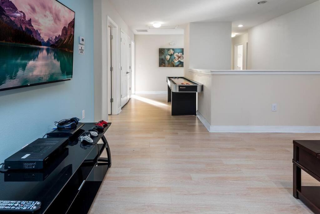 8 Bedroom Estate Near Disney World ดาเวนพอร์ต ภายนอก รูปภาพ